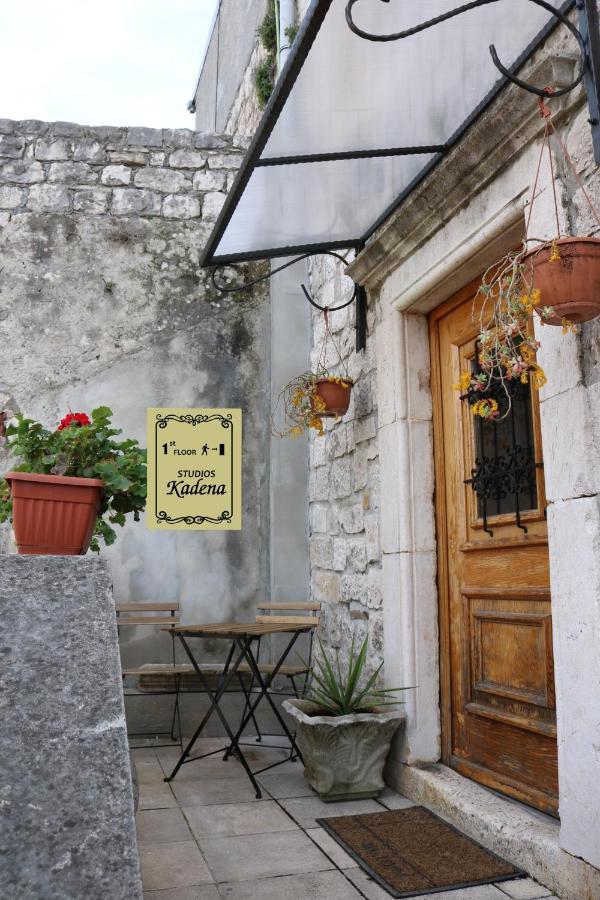 Studios Kadena Trogir - 18Th Century Stone House 外观 照片