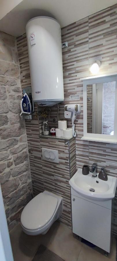 Studios Kadena Trogir - 18Th Century Stone House 外观 照片