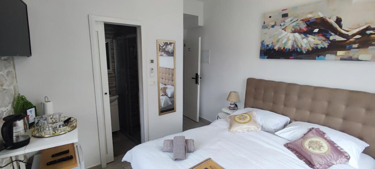 Studios Kadena Trogir - 18Th Century Stone House 外观 照片