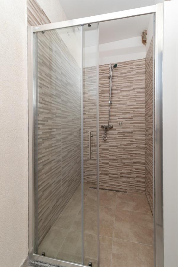 Studios Kadena Trogir - 18Th Century Stone House 外观 照片